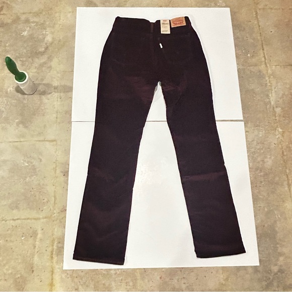 Levi’s Corduroy Pants - Picture 7 of 10